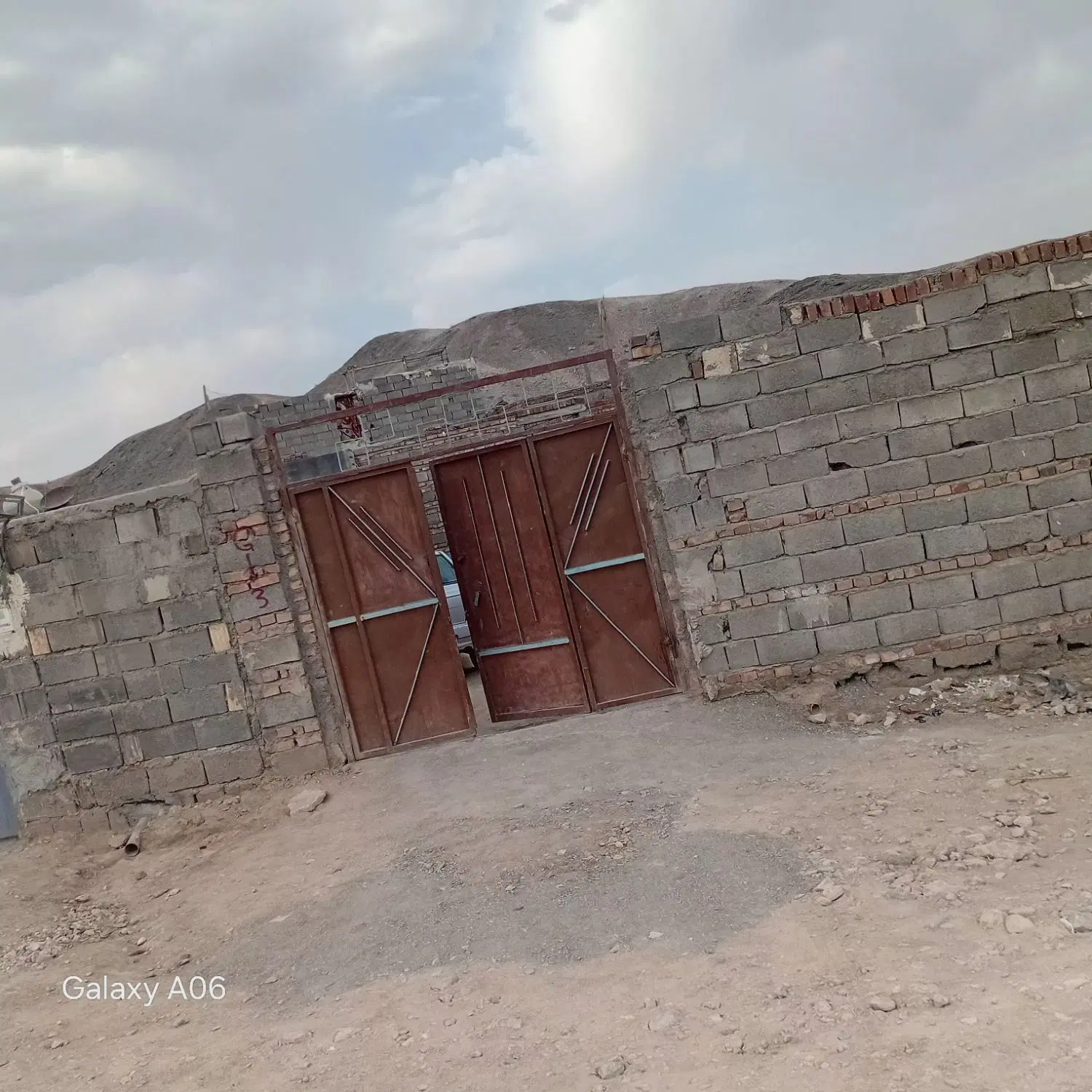 سلام یک عدد زمین بفروش میرسد