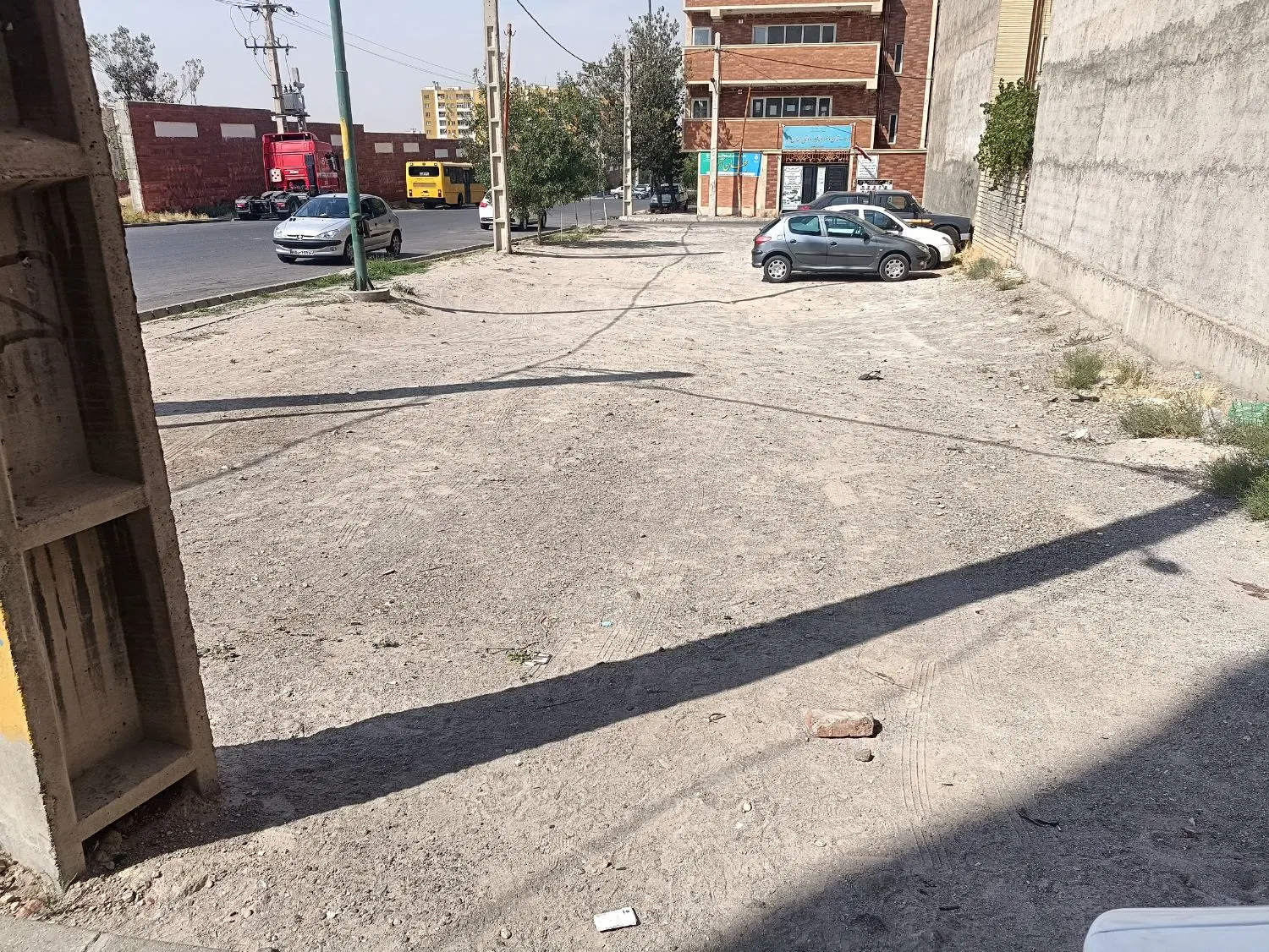 شلاله فجر ، دو قطعه چسبیده ، موقعیت استثنایی