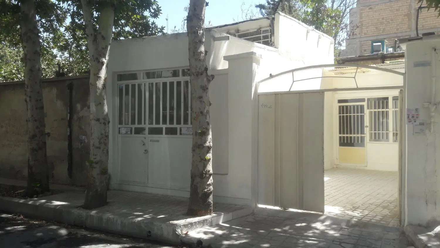 ویلایی دربست حیاط دار دشت بهشت