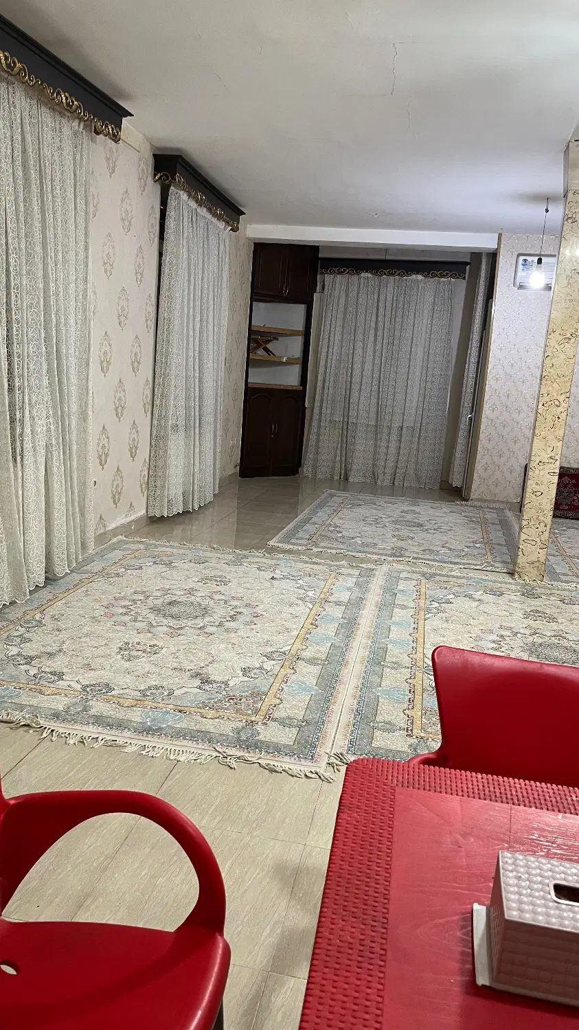 سویت تمیز و مرتب و لوکس در بهترین لوکیشن سنندج