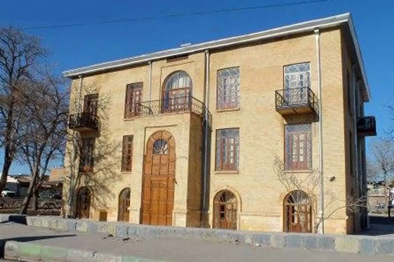 زمین دارایی۱