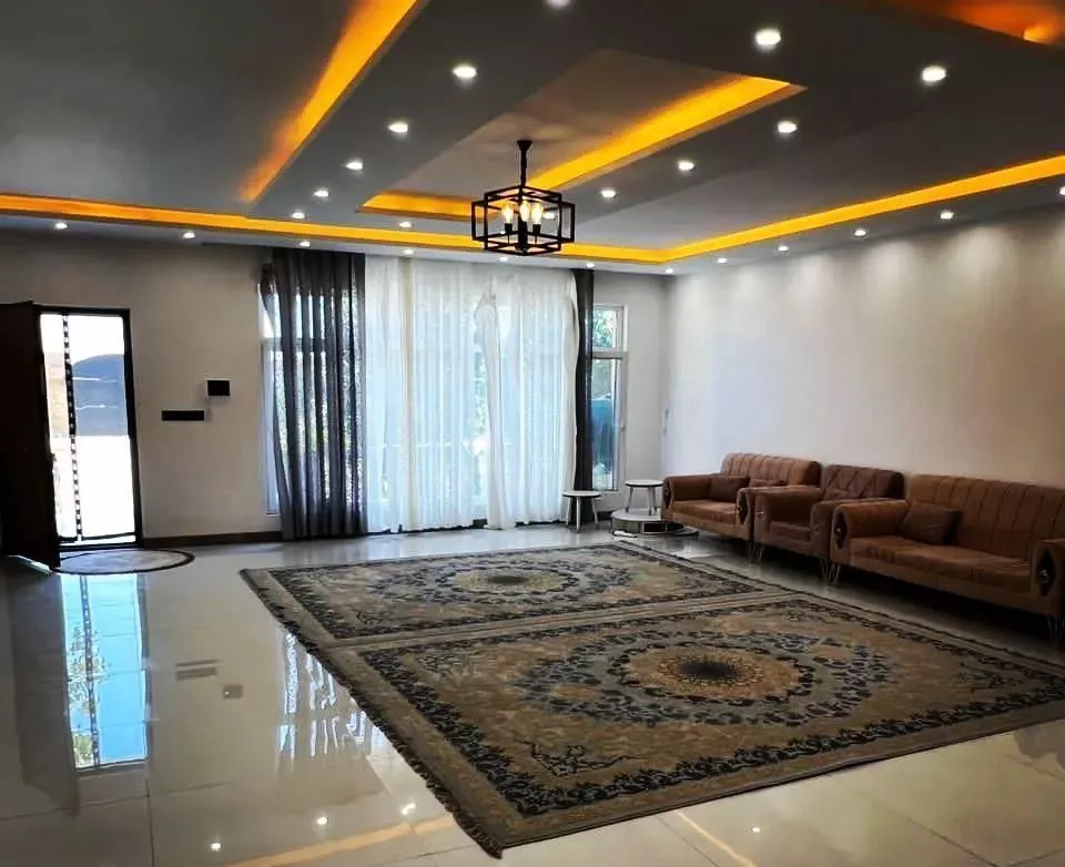 باغ ویلا اجاره ای استخر سرپوشیده (مستقیم از مالک)