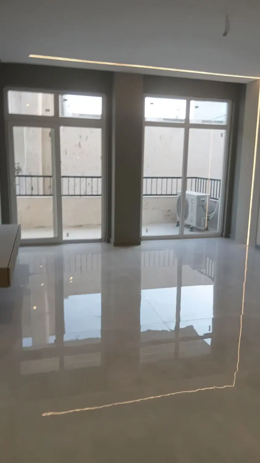 جواهر سرشور_ سند ملکی _ ۶۰ متر نوساز