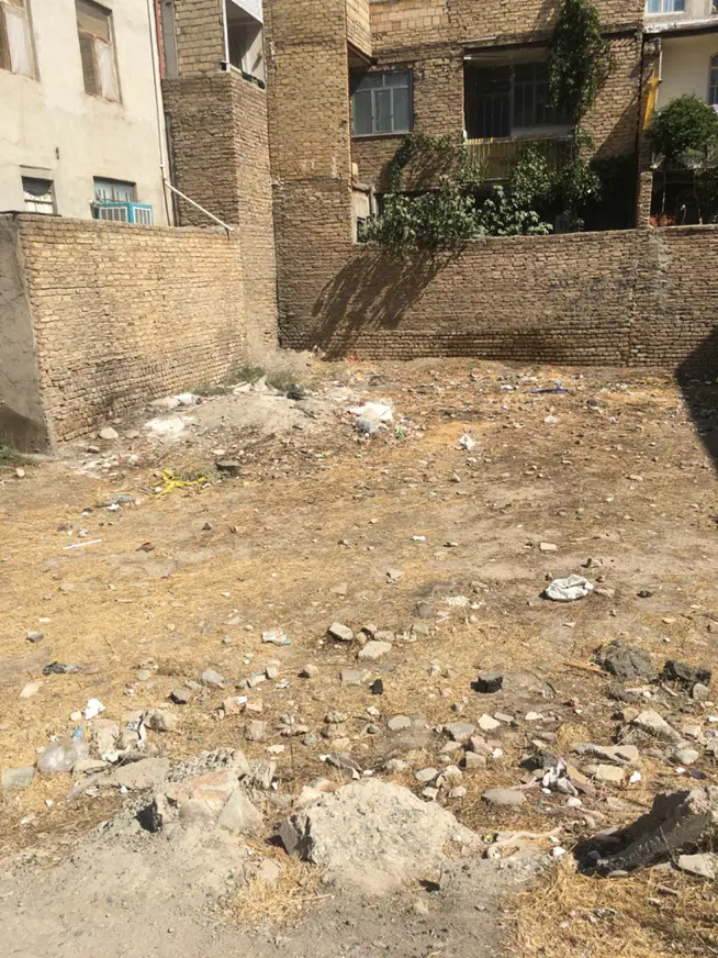 زمین ۱۲۸ متری