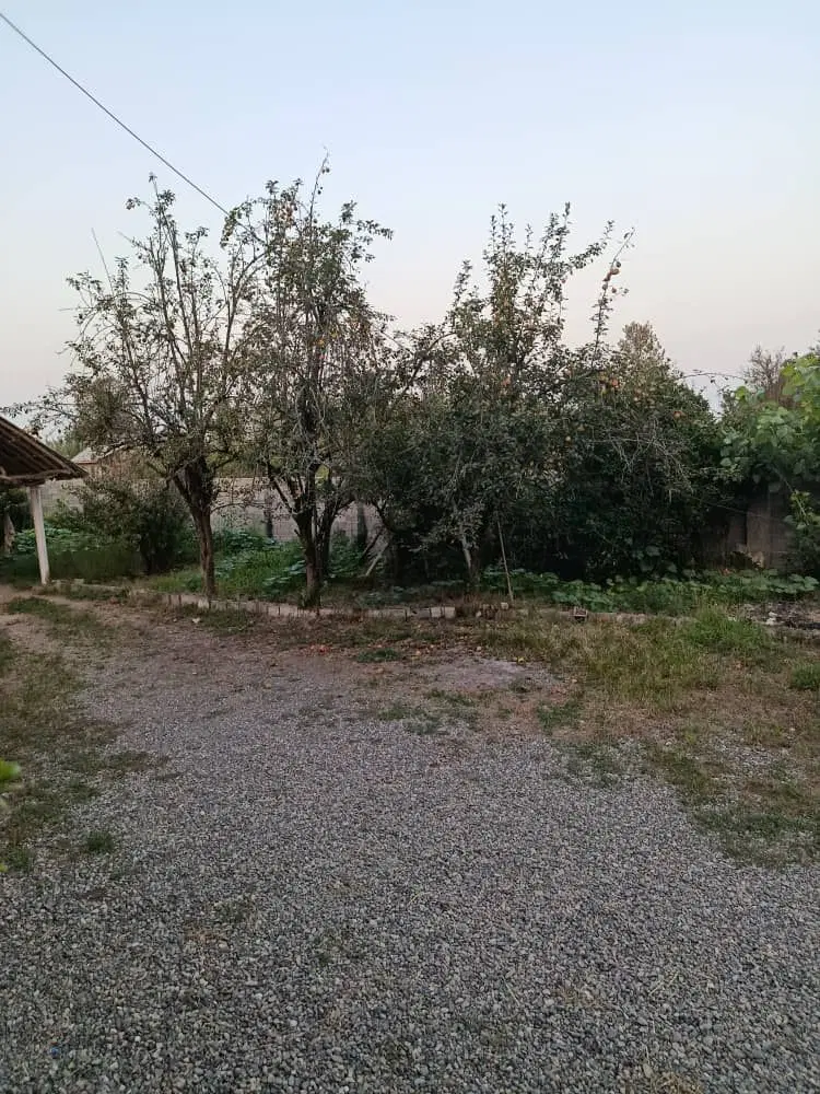 خانه ویلایی در یکی. از روستای لاهیجان