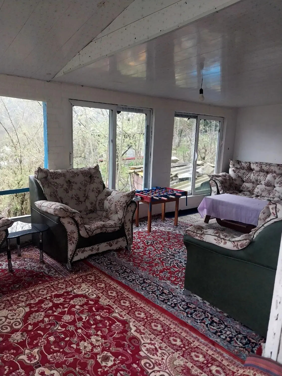 کلبه جنگلی سنتی بلوط