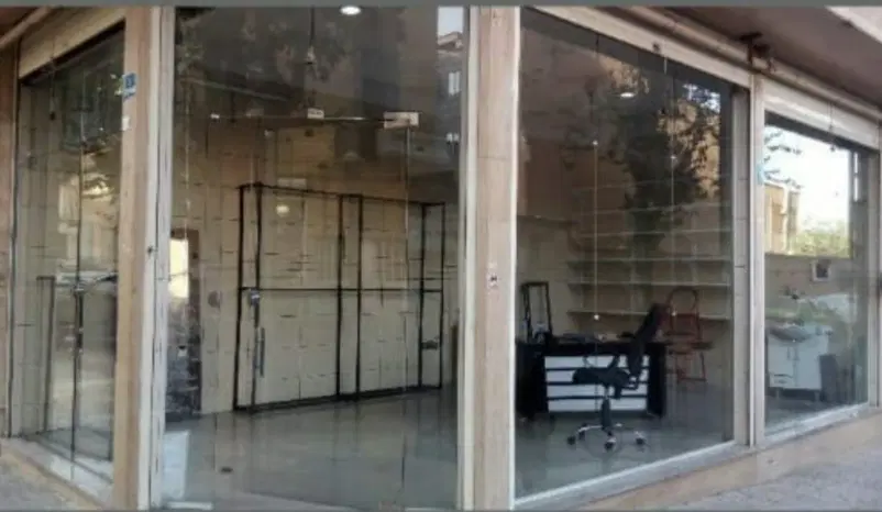 ۳۳ متر ملکیت دونبش