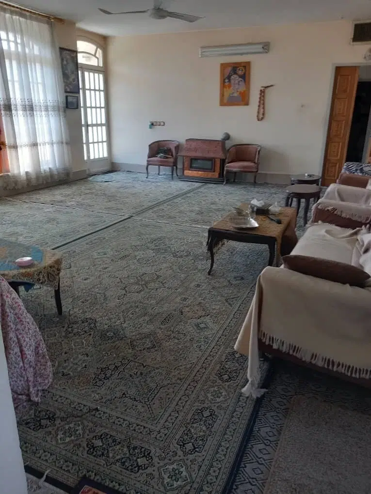 فروش منزل ویلایی صاحب الامر غربی