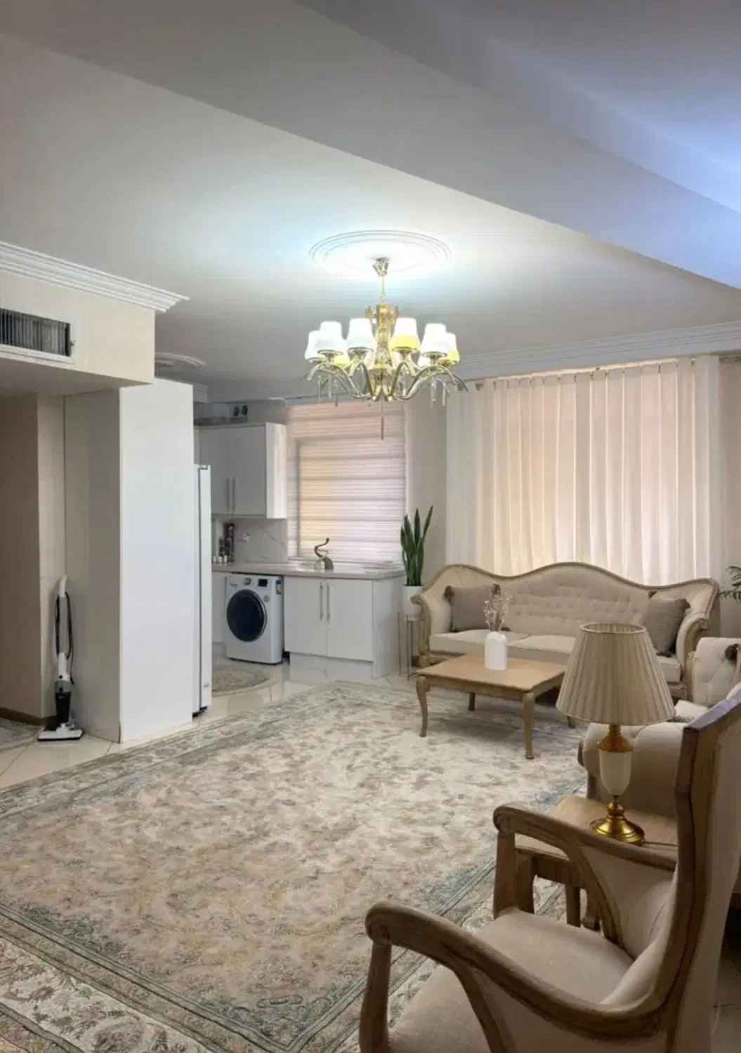 رهن واحد ۶۵ متری ، دو پارکینگ سندی ، شاهین شمالی