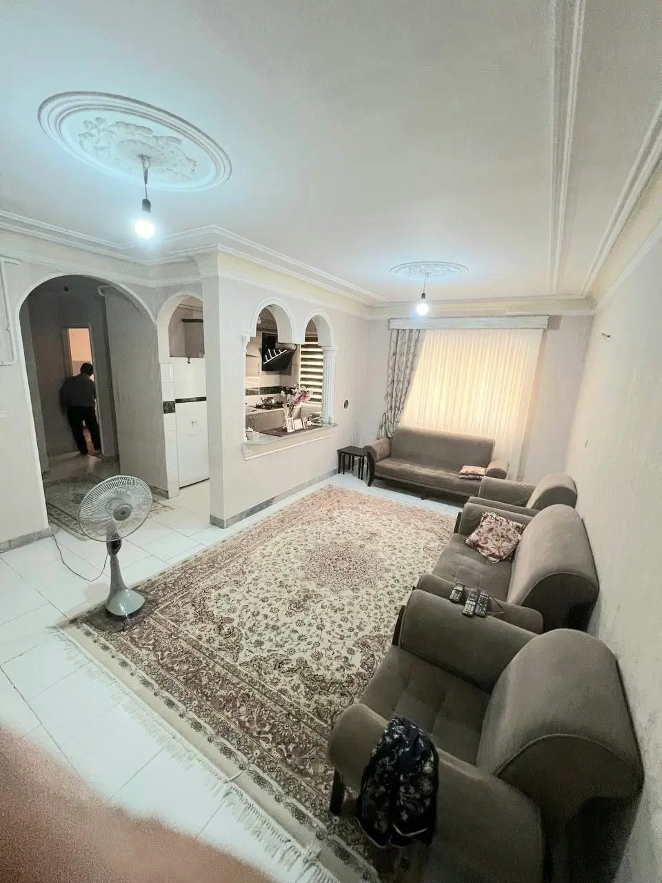 آپارتمان ۸۲متر_پارکینگ اختصاصی_ در سام