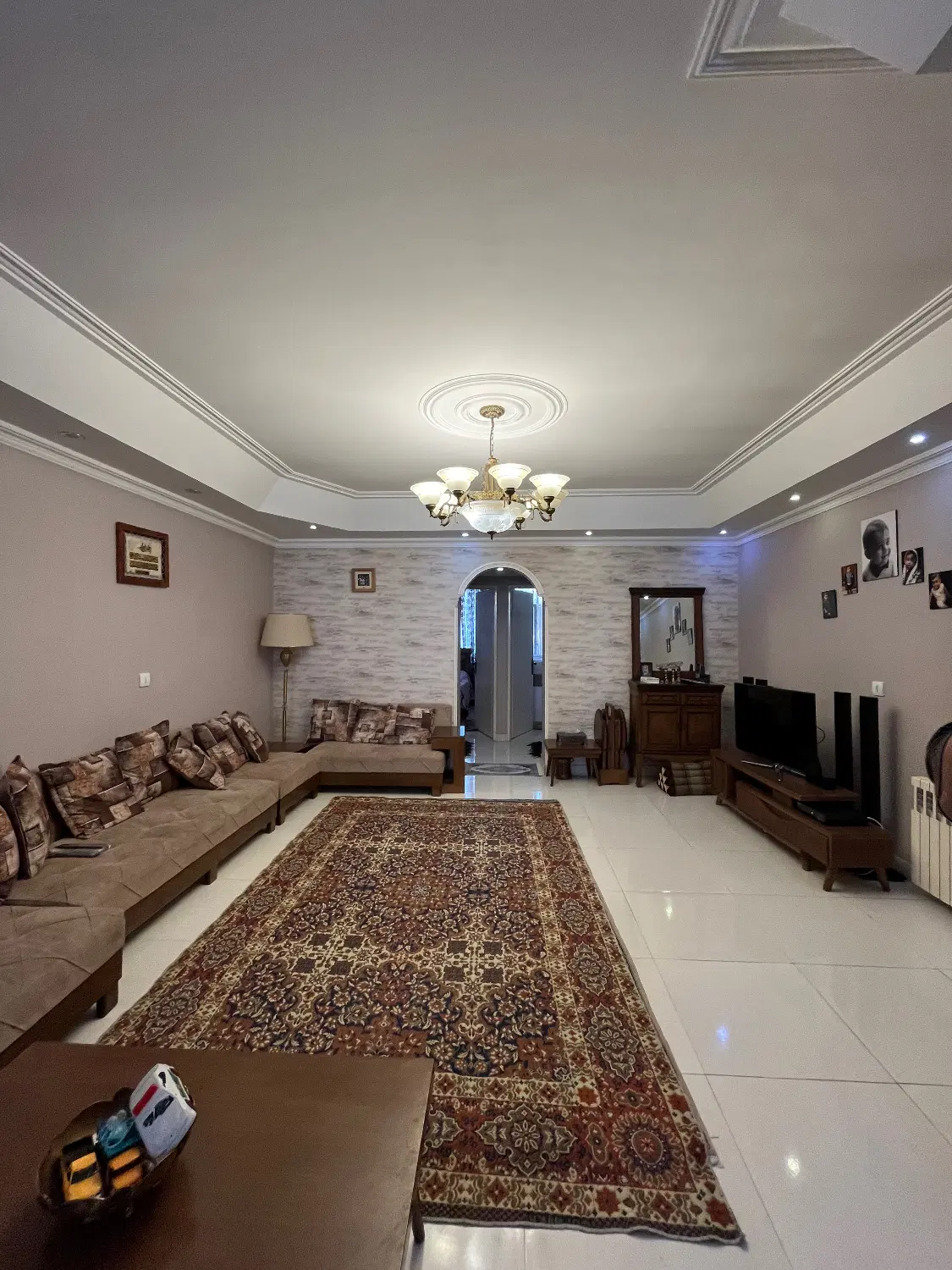 آپارتمان ۸۵متری فول امکانات (شهرک هما)