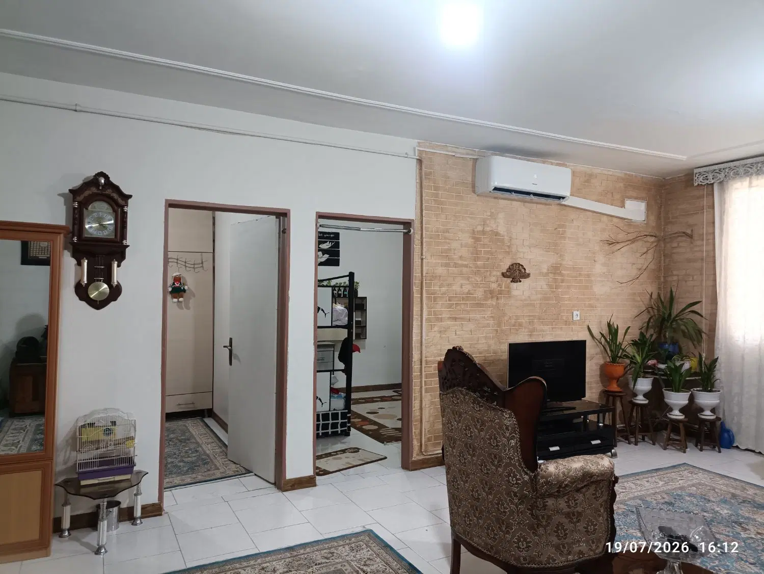 واحد ۹۳متری خوش نقش،پارکینگ اختصاصی