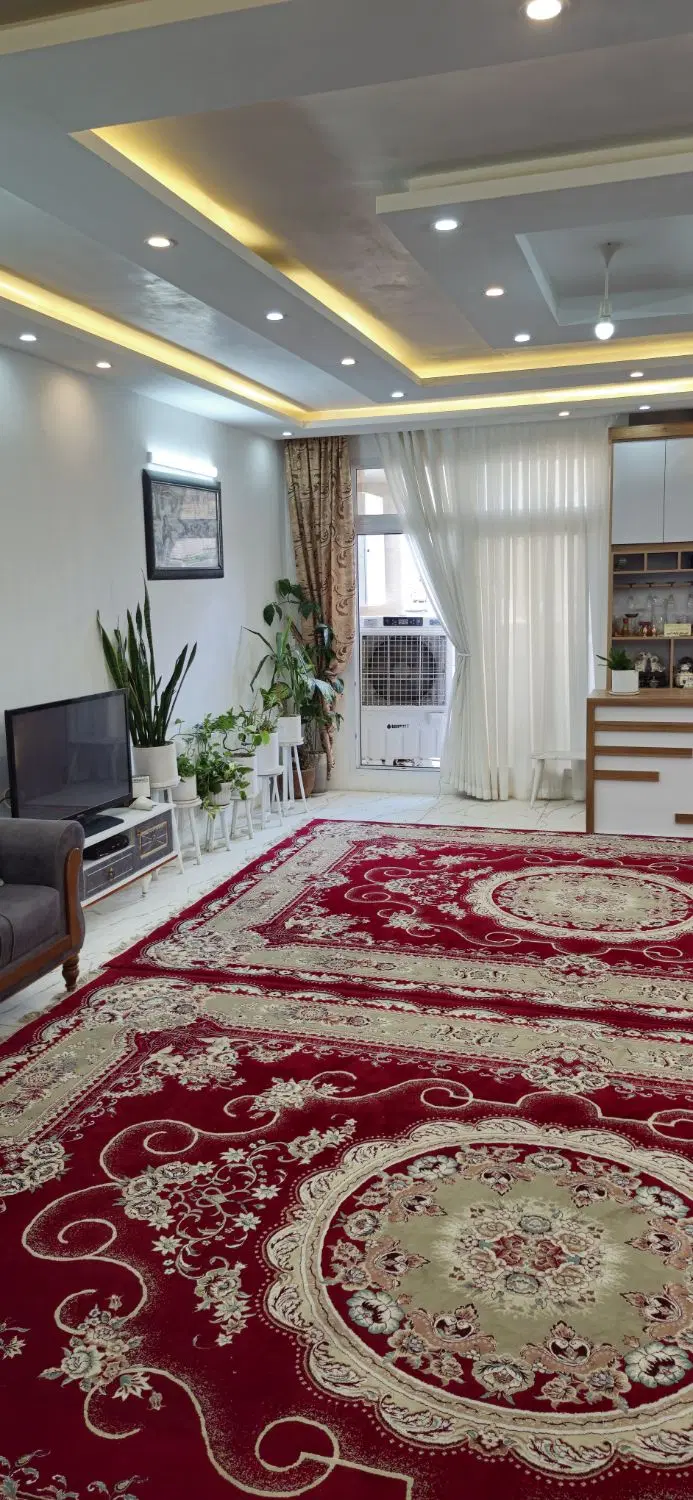 منزل ۱۳۰ متری دوخواب پارکینگ دار طبرسی شمالی