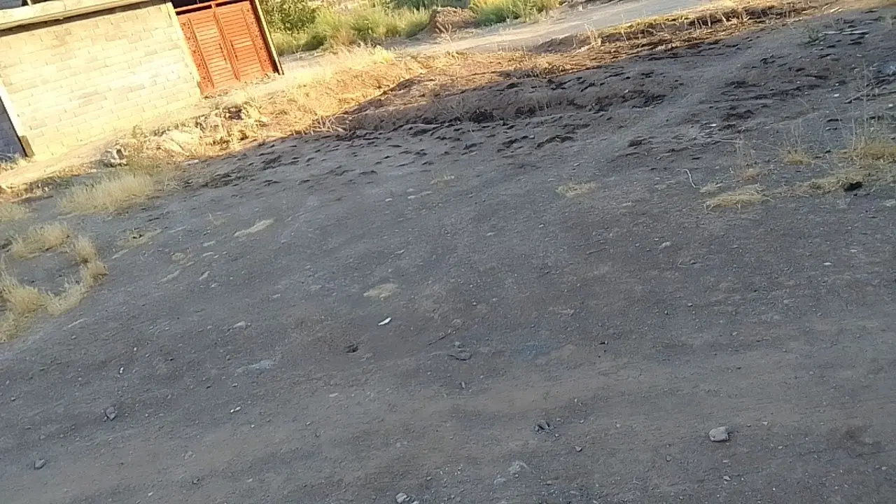 زمین دوشان ۱۰۰ متری جهت ساخت ساز