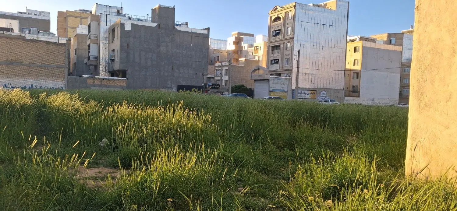 زمین جنوبی ۱۹۰ فاز ۲شهرک وحدت