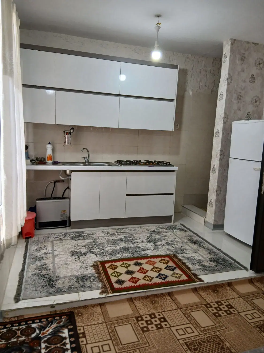 اجاره بهار خواب با حیاط خلوت 30 متری