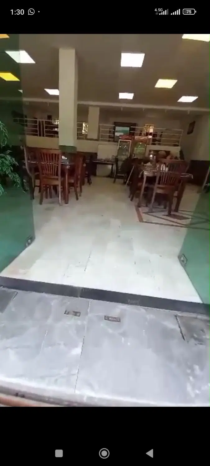 رستوران یاس گیسوم