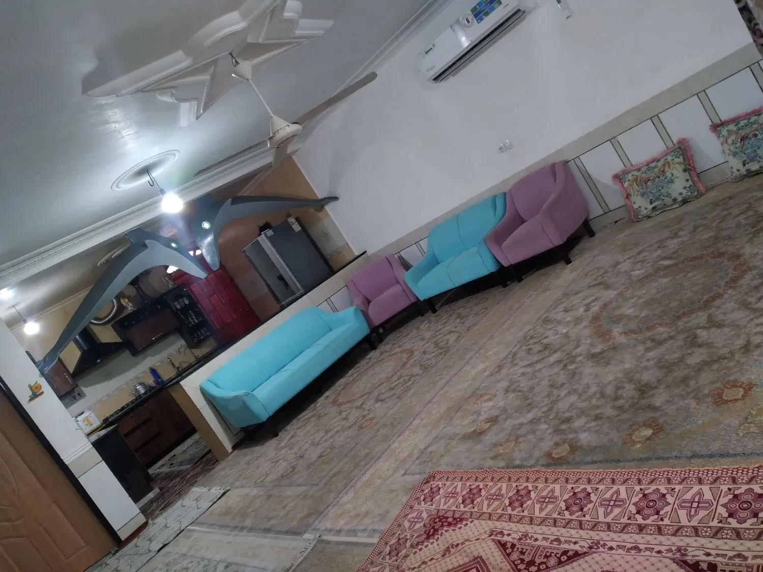 منزل مبله سیراف از800تومان ۲خوابه وسوییت کنار ساحل