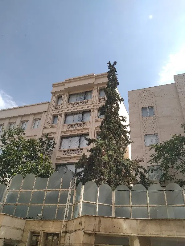 همخونه‌میشم