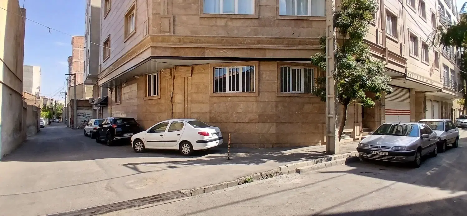 آپارتمان ۱۴۵ متری