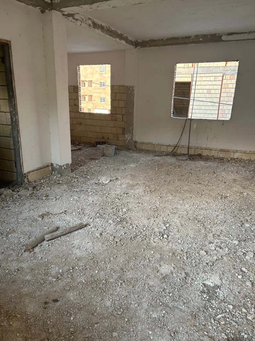 ملک نیمه ساخت مناسب سرمایه گذاری