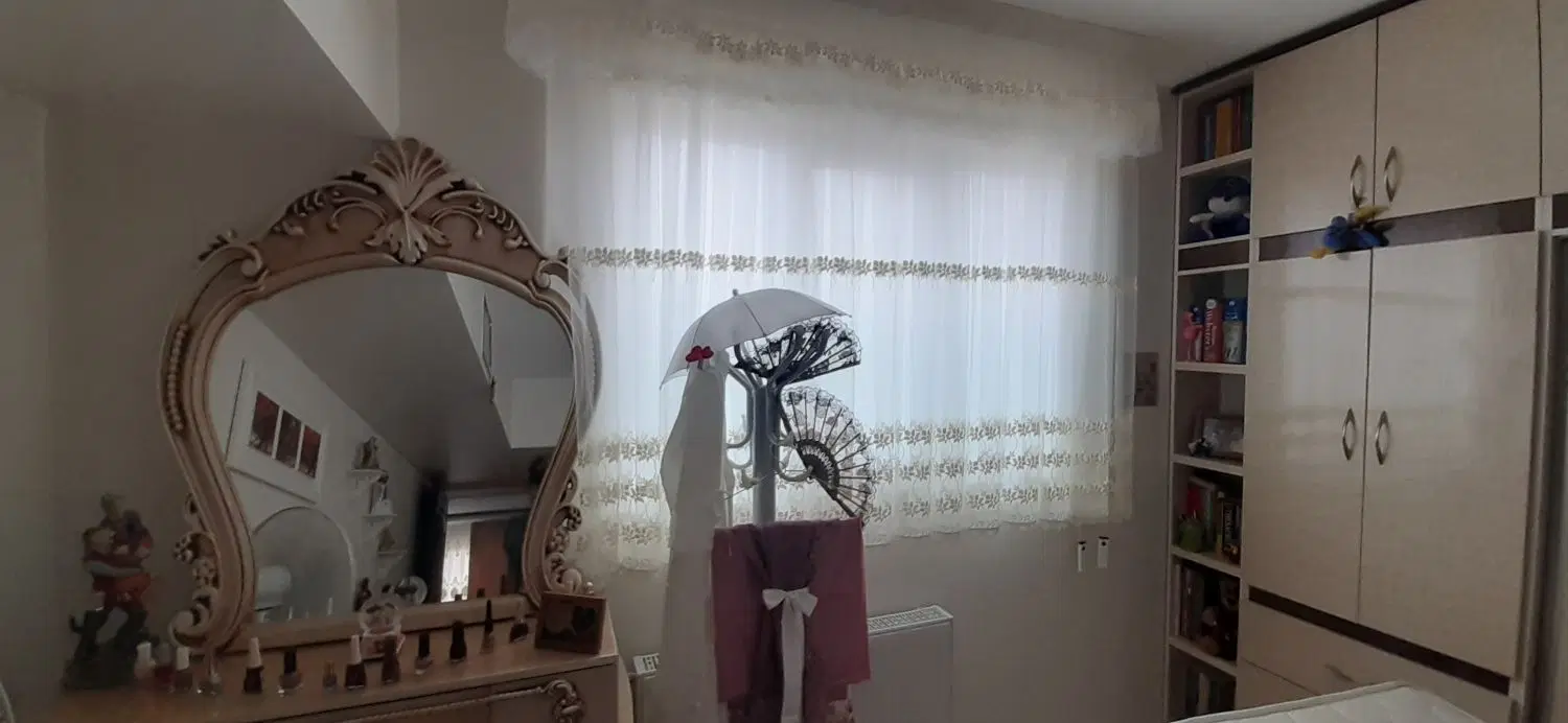 آپارتمان ۷۴ متری شهرک نگین شرق