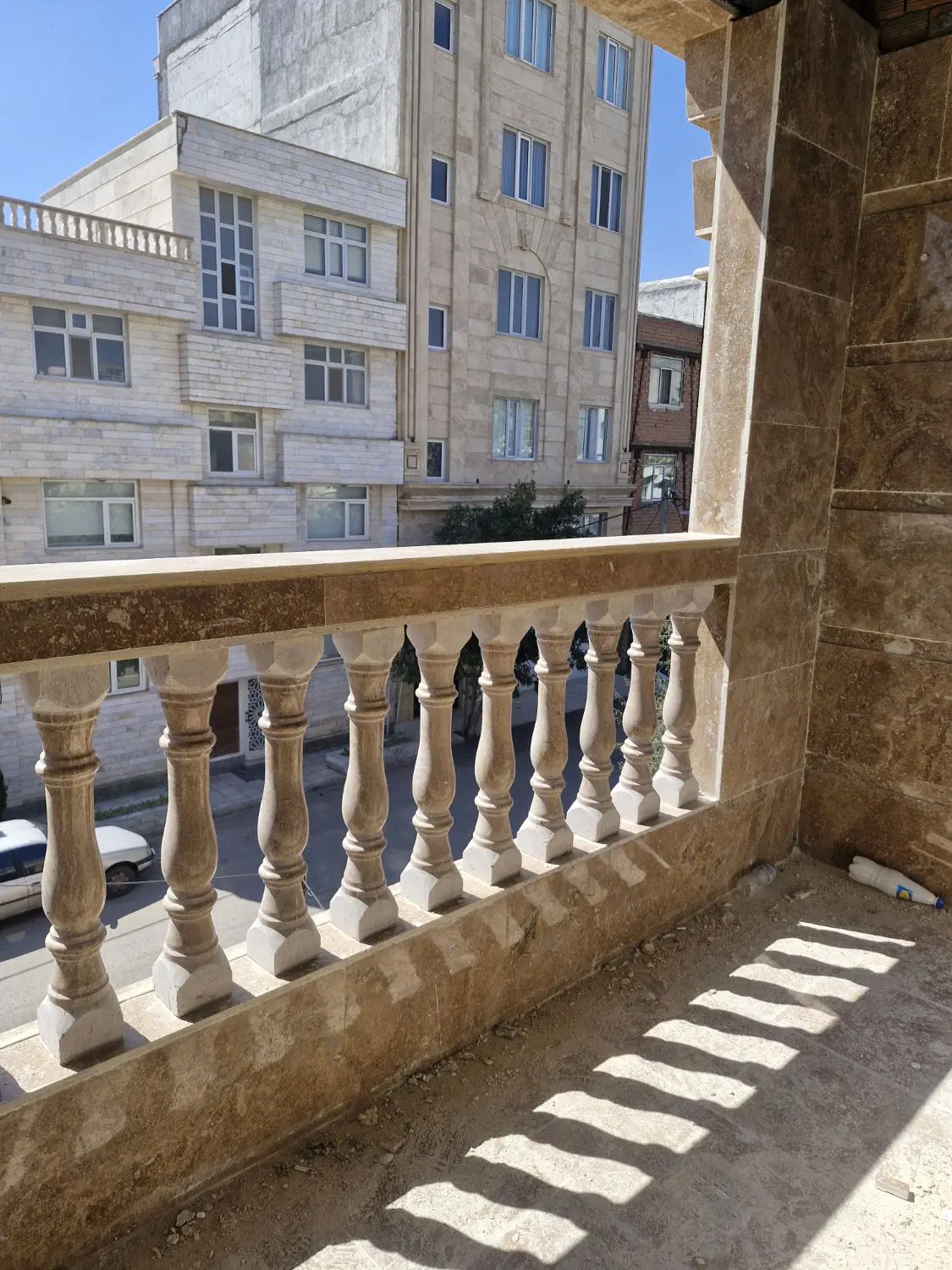 سیزده آبان سه خواب