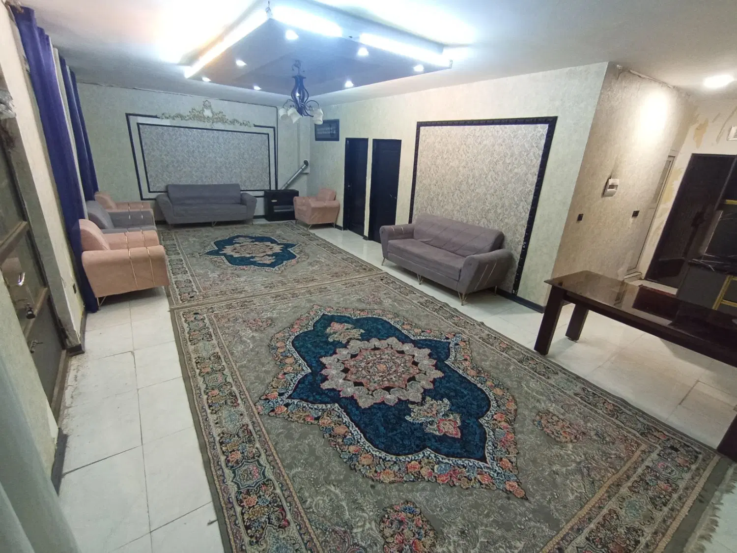 اجاره باغ ویلا (قیمت مناسب)