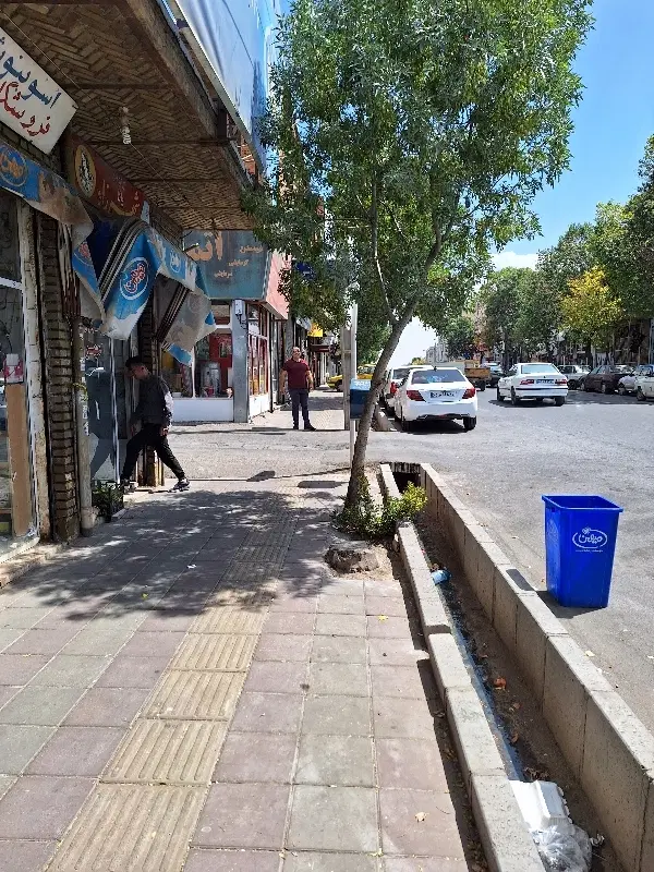 مغازه خیابان توحید