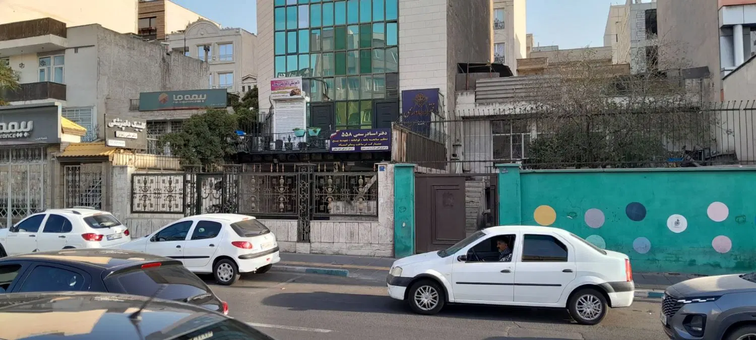 ملک ویلایی آیت الله کاشانی دوکله جنب پمپ بنزین
