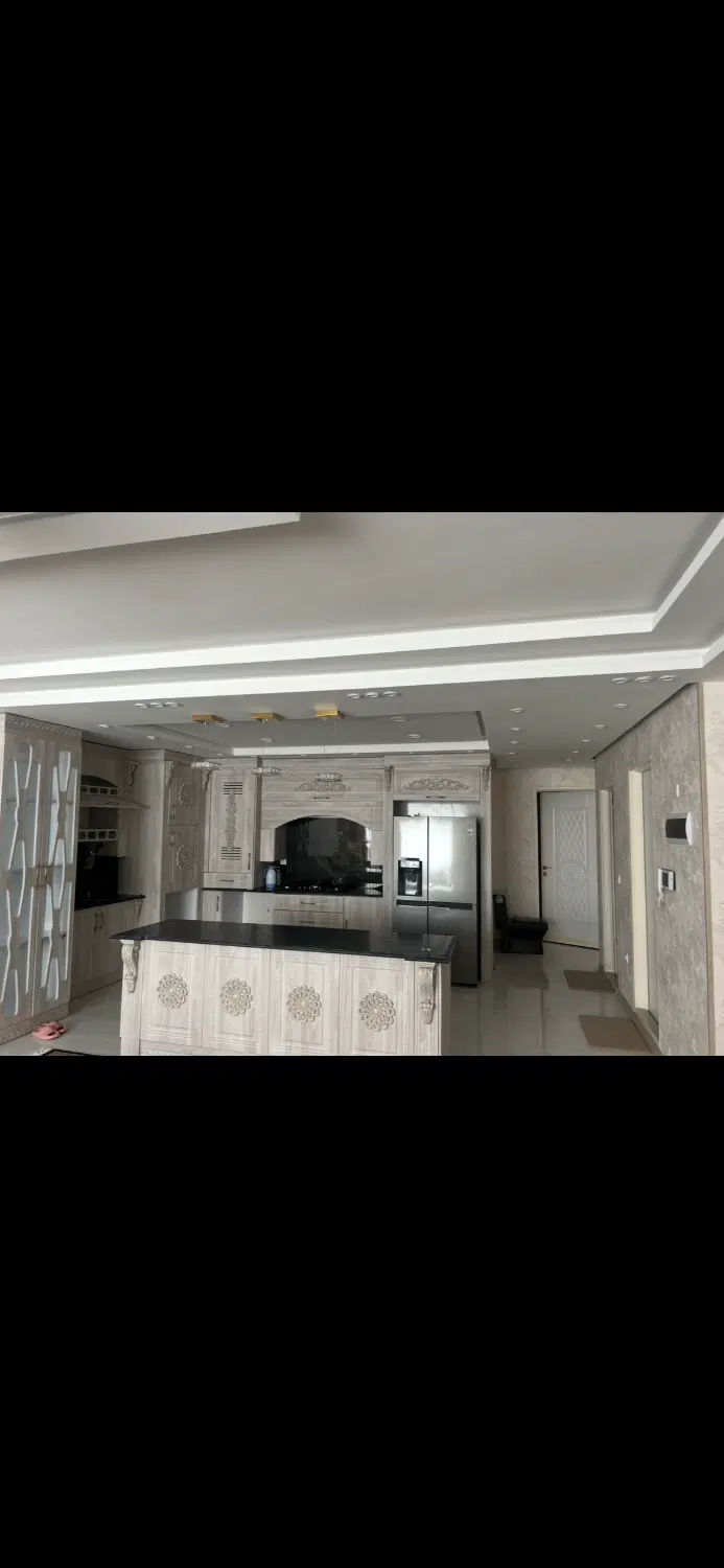 تک واحدی پاییز