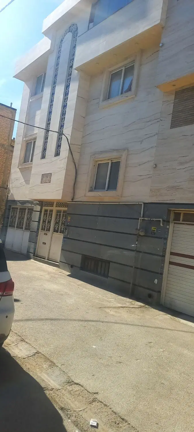منزل 130متری