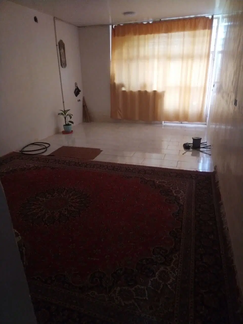 خانه مسکونی دوطبقه