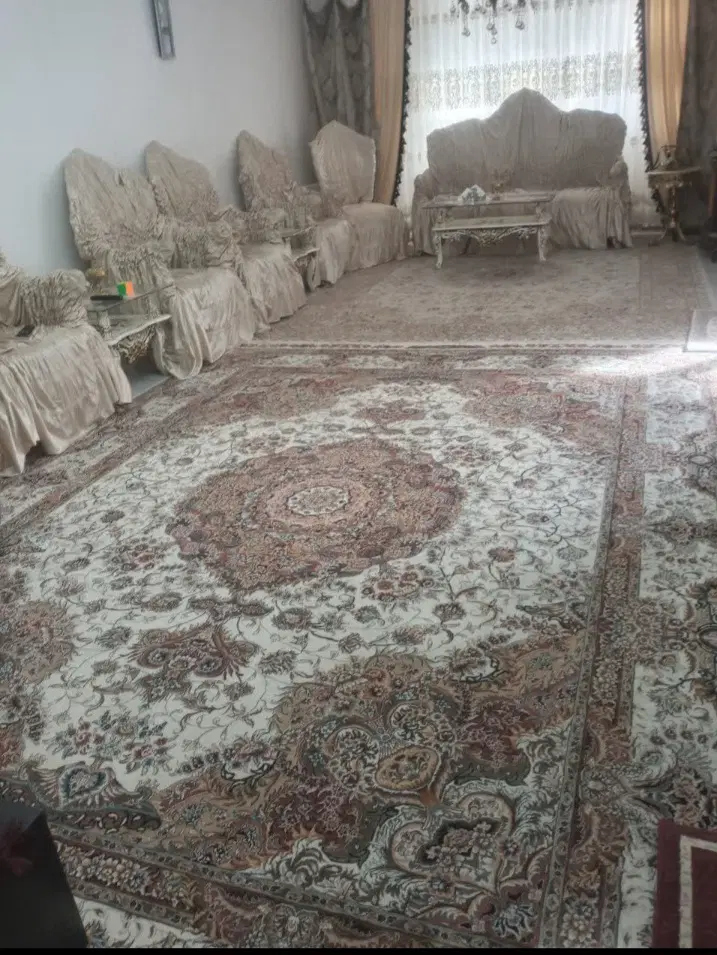 آپارتمان مابین قنادی تصاج وچهارراه شکلی