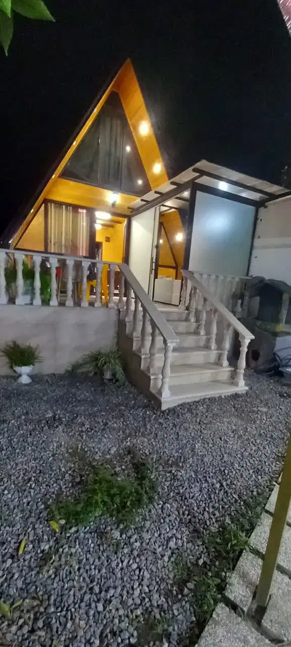 اجاره روزانه کلبه باجکوزی دونفره با برق اضطراری
