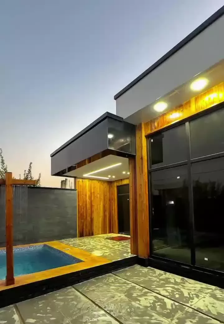 ویلا مدرن ۲۵۰ متر کردان سهیلیه تاپ لوکیشن