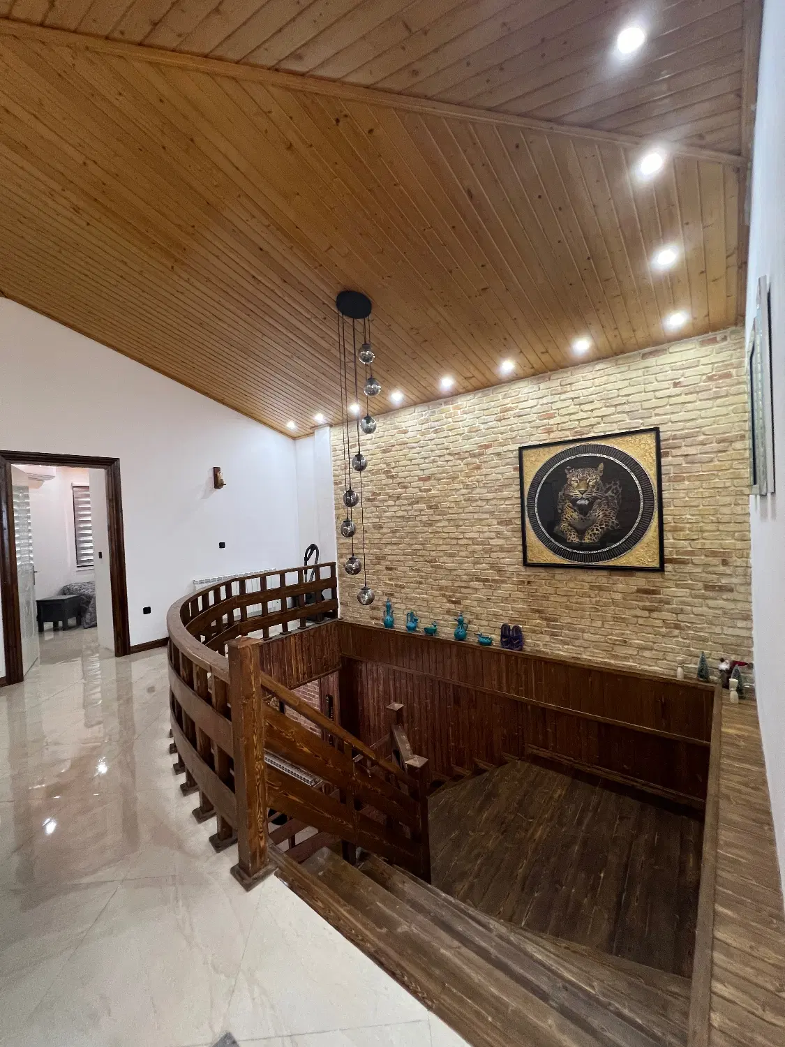 ویلای ۳ خواب جنگلی لاکچری