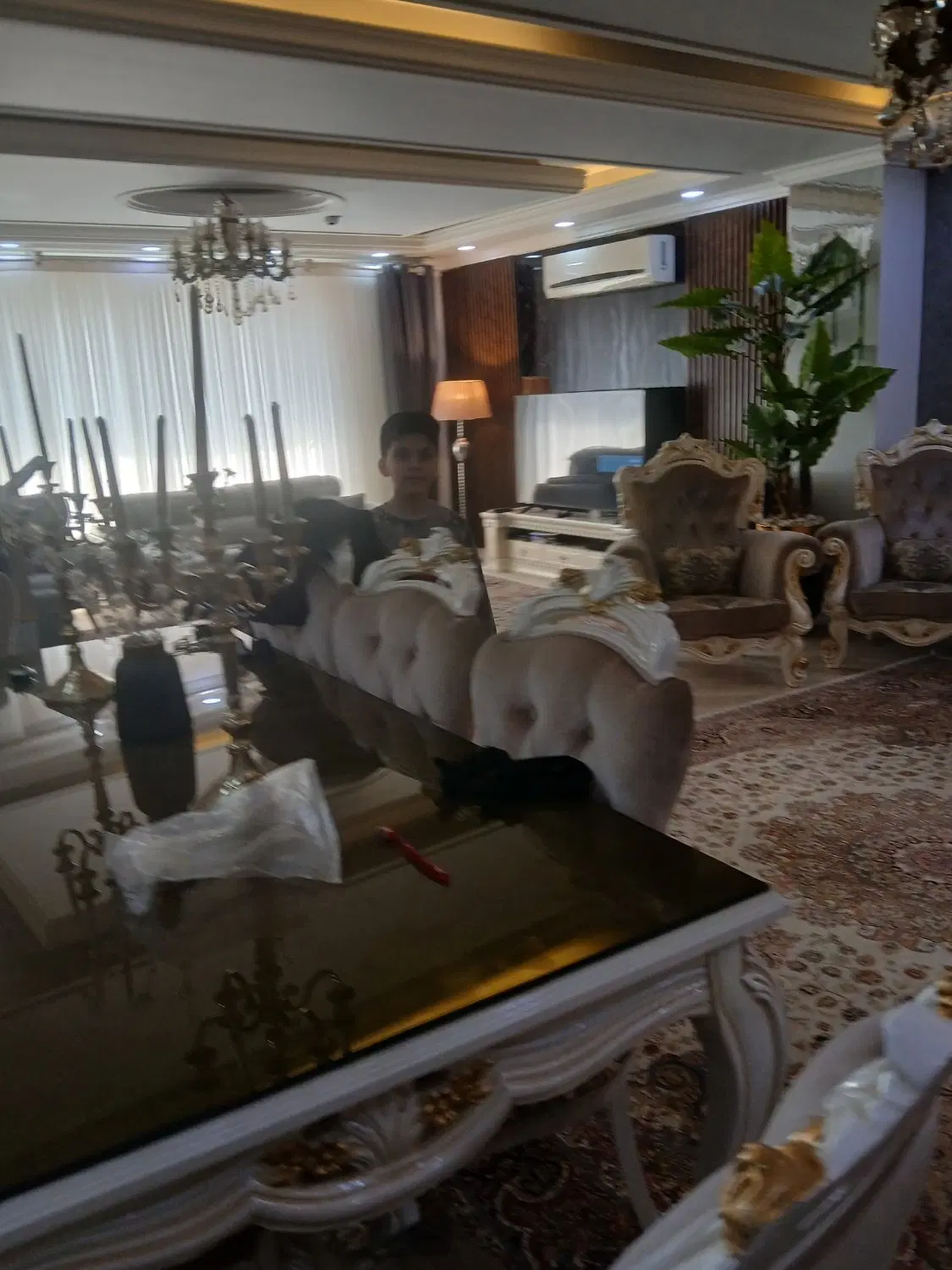 اپارتمان هم کف