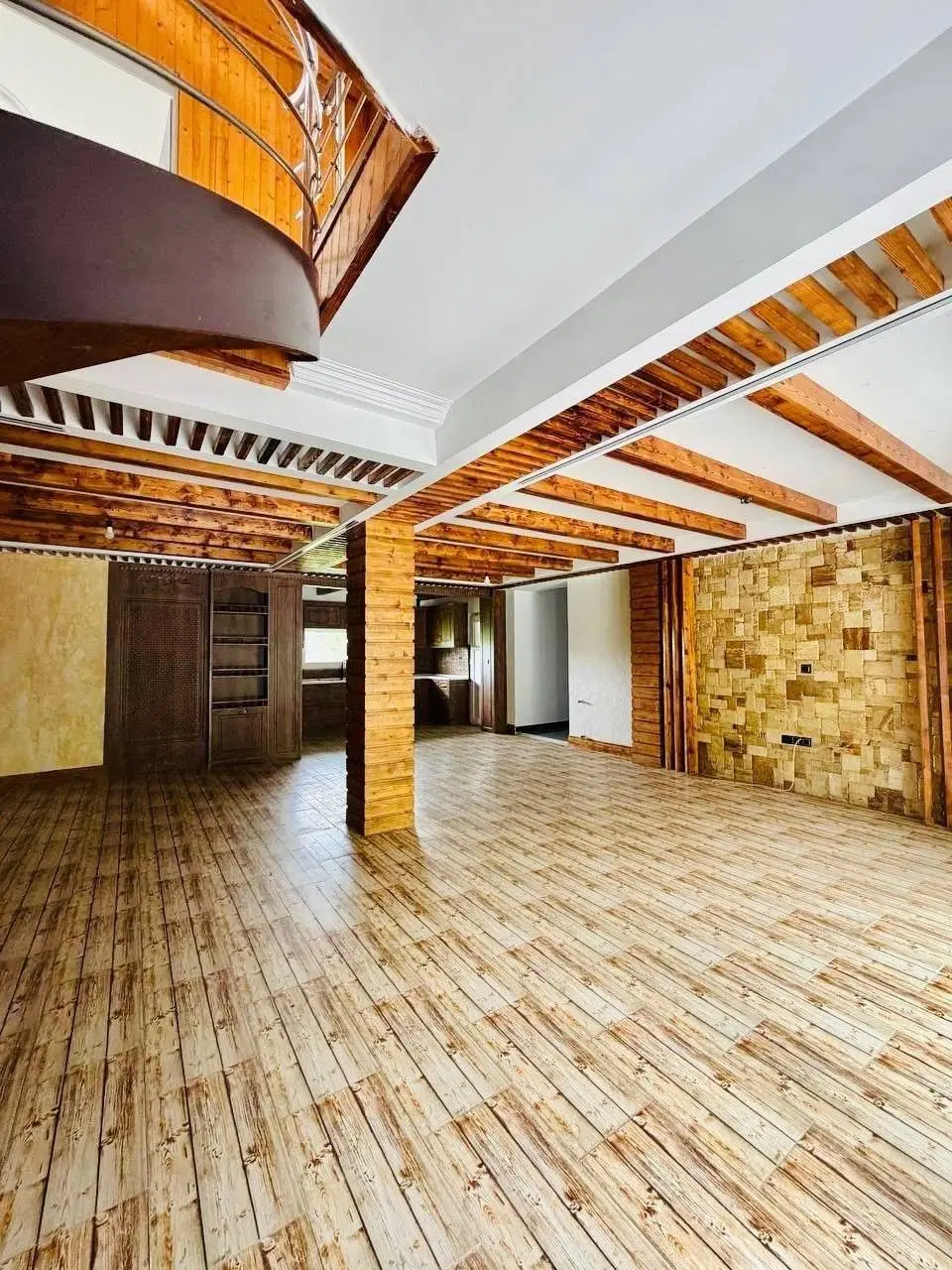 دوبلکس۷۰۰متری_اینحا تیکه ای از بهشته