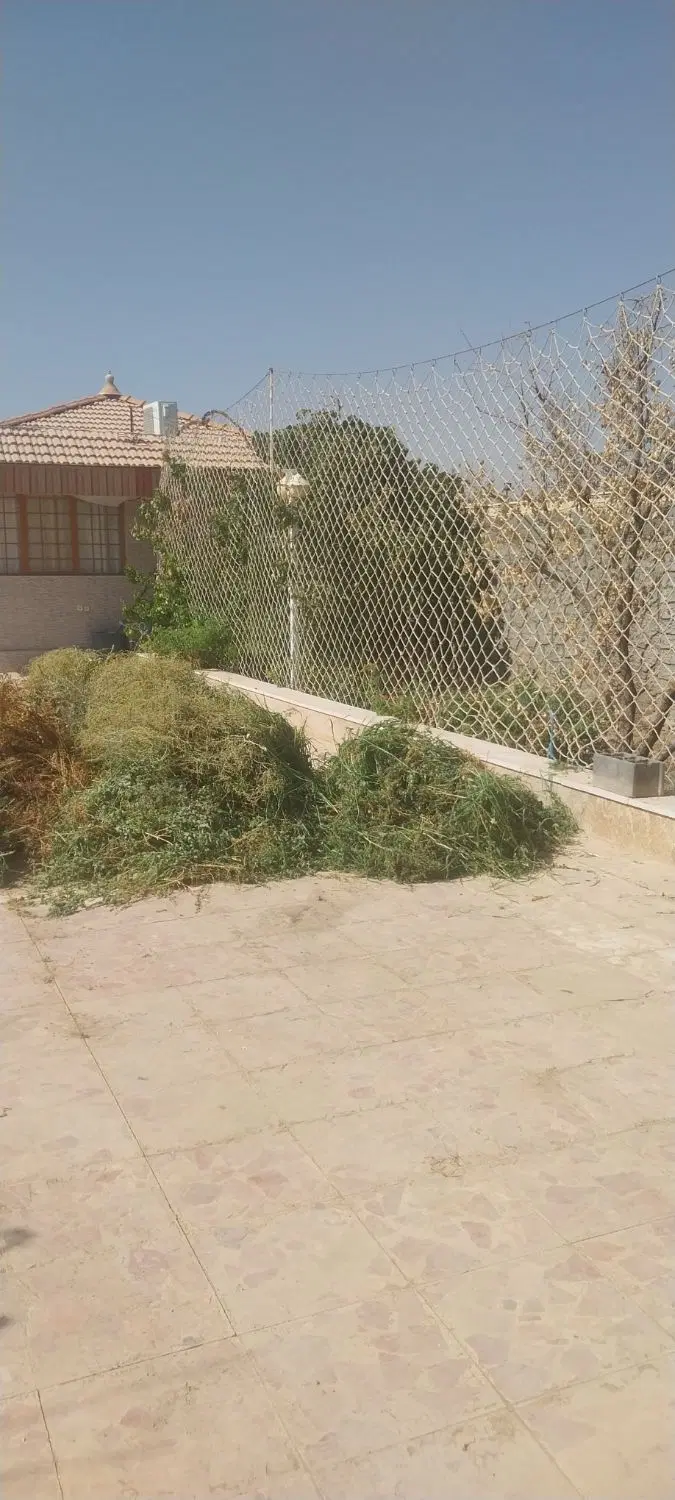 مجموعه باغ هزارمتری روستای برکان