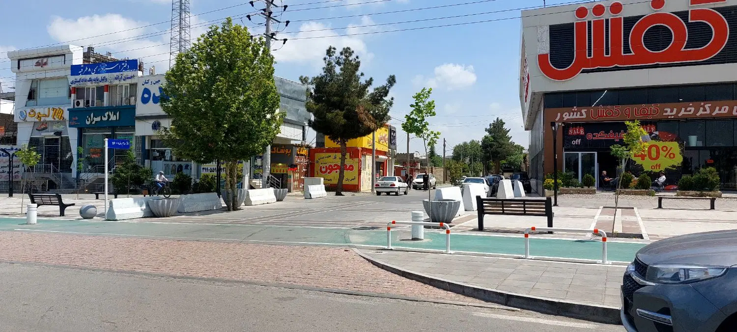 ۹۴۵ متر تجاری توریستی تفریحی ویلاشهر