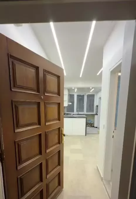 واحد ۸۰ متری بهترین لوکیشن