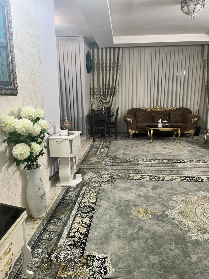 آپارتمان ۱۰۰متری گلریز۵
