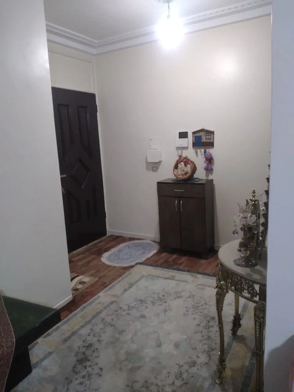آپارتمان ۷۵متری شیک باز سازی شده