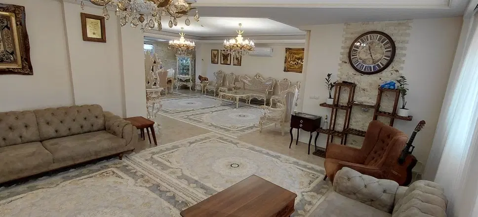 آپارتمان ۱۰۰ متری کوچه باغ