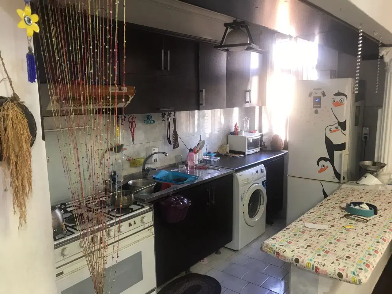 83 متر دو خواب، طبقه دوم، کوچه چیتی، پیرسرا