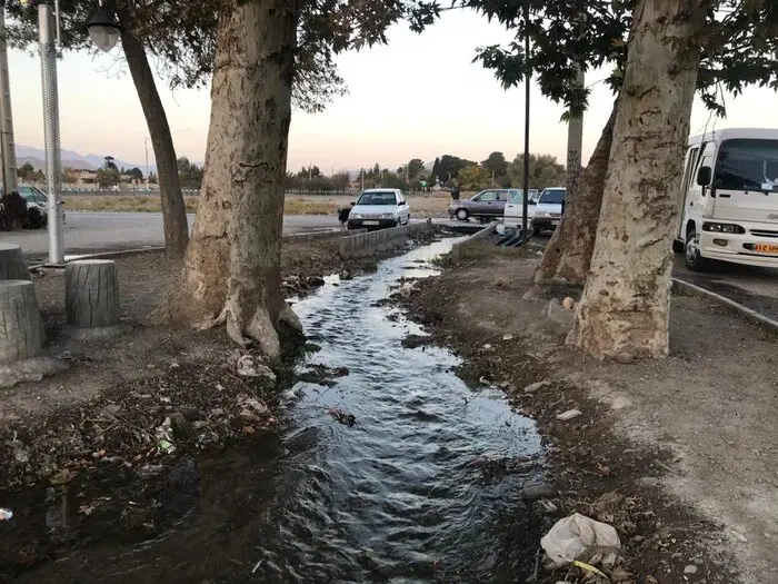 زمین فروشی میدان حسین خانی