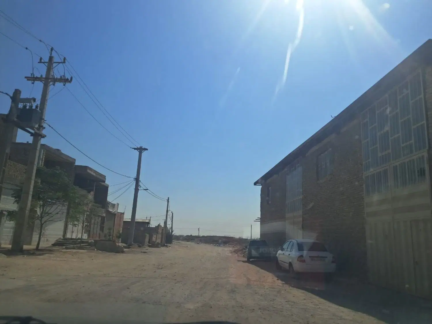 زمین فروشی پشت پارک بزرگ شهر