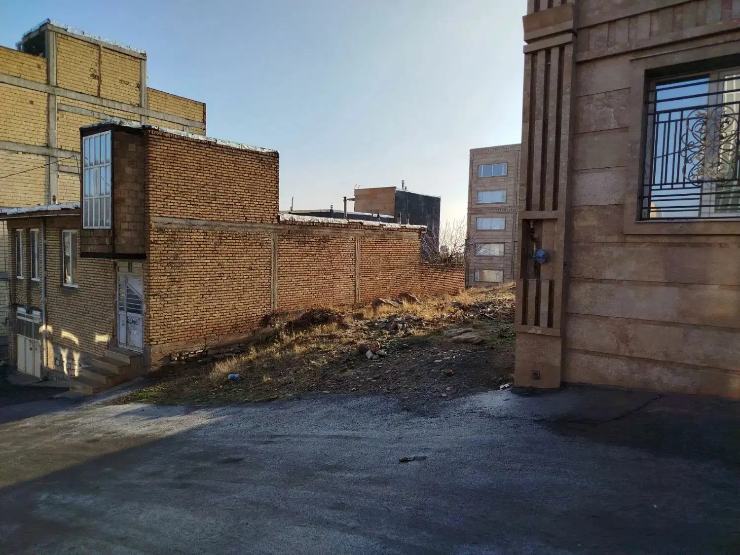 فروش ۱۸۰ متر جنوبی پردیس کرمانشاه ک ۳۰۷