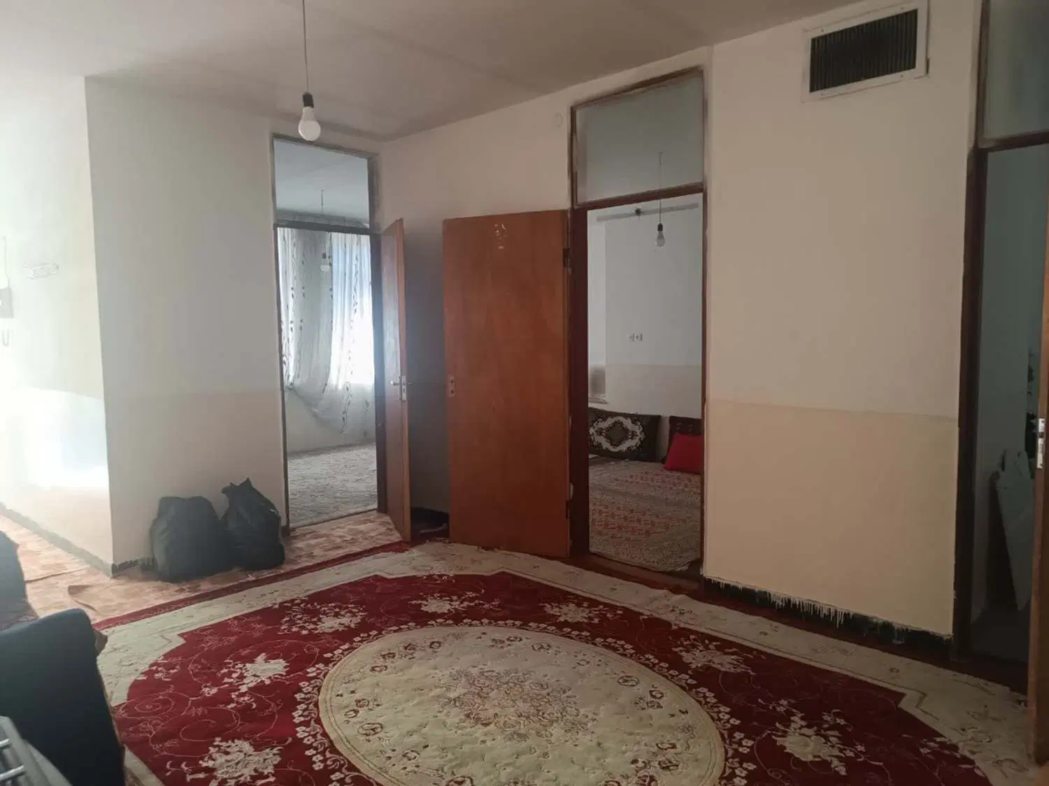 اجاره منزل ویلایی ۱۲۰ متری برای ۲ خانوار